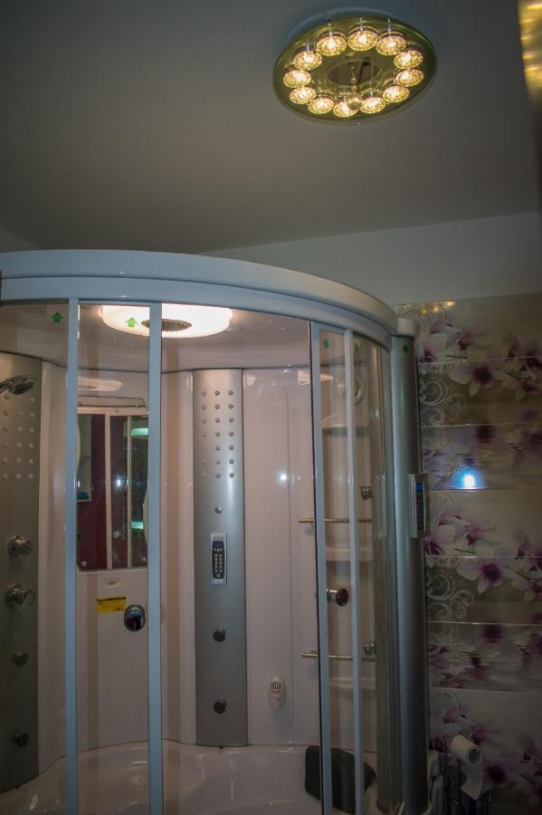 شقة Apartament Valcea Râmnicu Vâlcea المظهر الخارجي الصورة