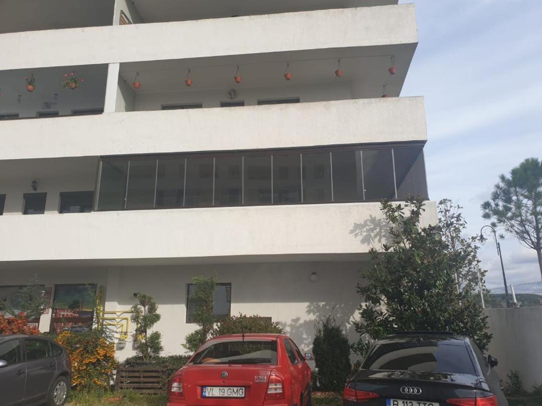 شقة Apartament Valcea Râmnicu Vâlcea المظهر الخارجي الصورة